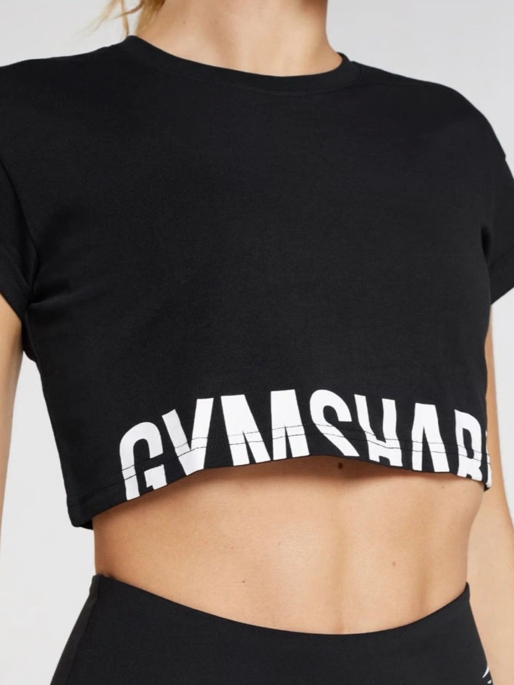 Gymshark Black Cropped Logo Tee